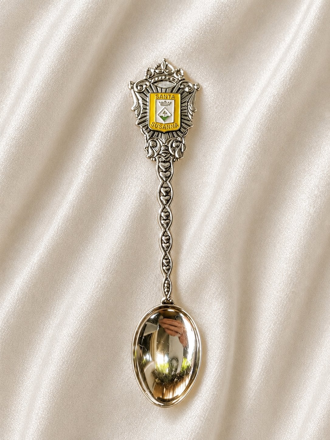 Santa Susanna Spanje souvenirlepeltje – hoogglans –, Verzenden