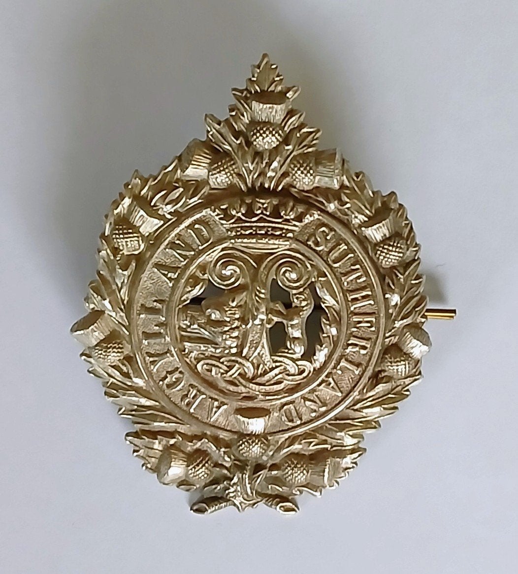 Argyll and Sutherland Highlanders Cap Badge Wo2, Ophalen of Verzenden, Engeland, Embleem of Badge