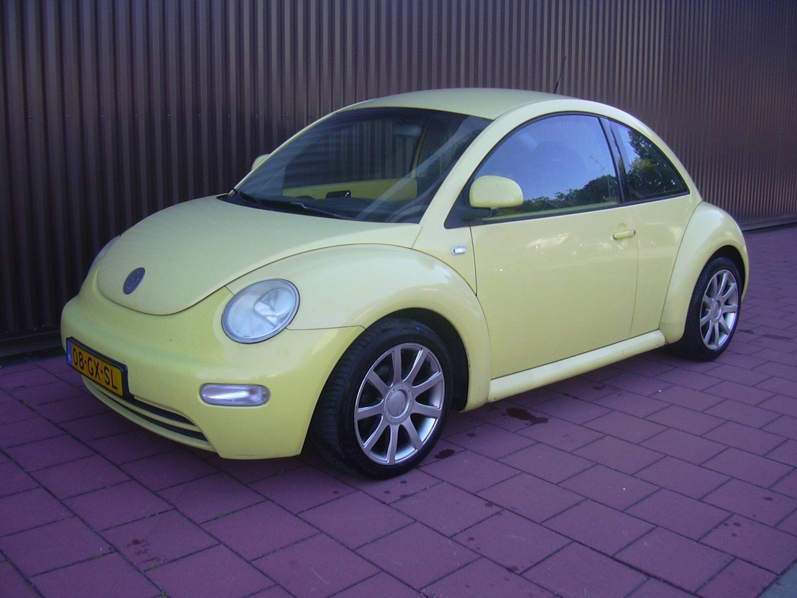 Volkswagen New Beetle 2.0 Highline, Auto's, Gebruikt, Beetle (Kever), 4 cilinders, 1984 cc