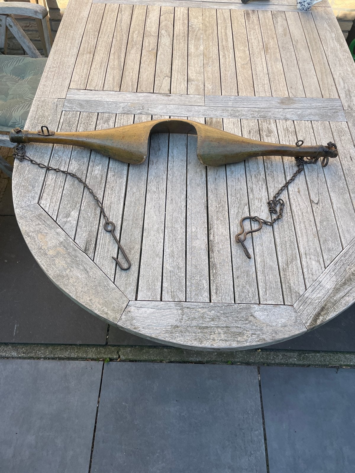 Antieke houten juk met kettingen - Decoratief, Antiek en Kunst, Ophalen