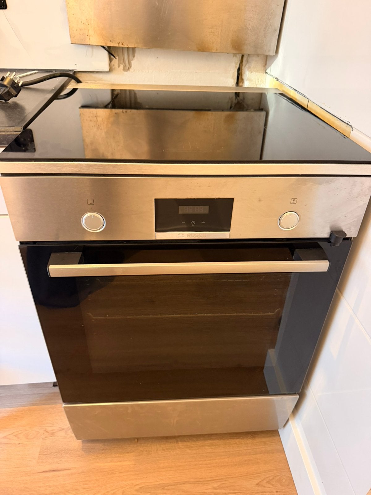 Bosch inductie fornuis, Zo goed als nieuw, Inductie, Vrijstaand, 85 tot 90 cm