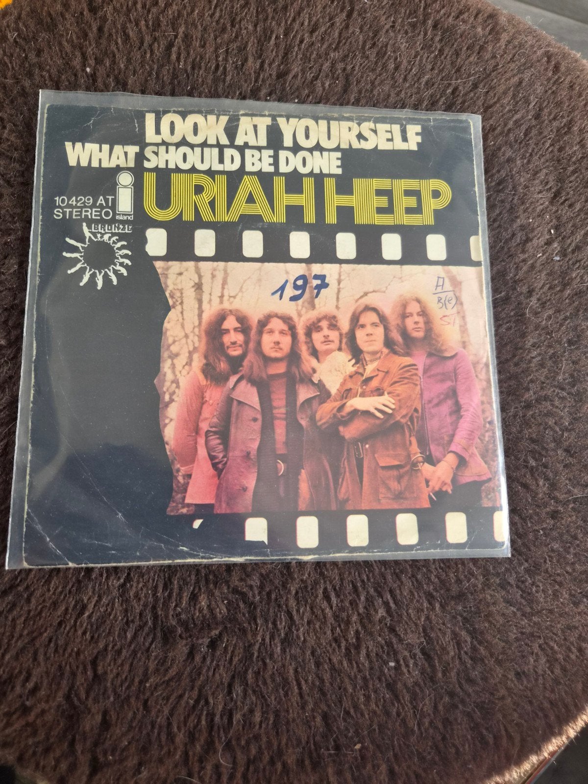 Uriah Heep  look at yourself  / what should be done, Cd's en Dvd's, Ophalen of Verzenden, Gebruikt, 7 inch, Rock en Metal