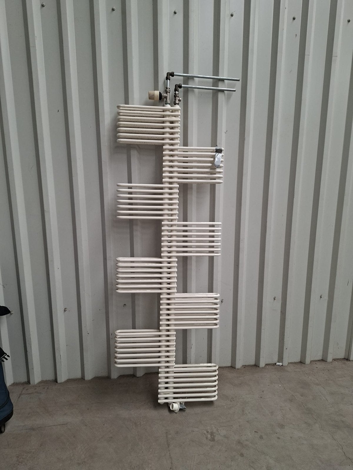 Design handdoekradiator / badkamerradiator wit Compleet, Ophalen, Gebruikt, Radiator, Minder dan 60 cm