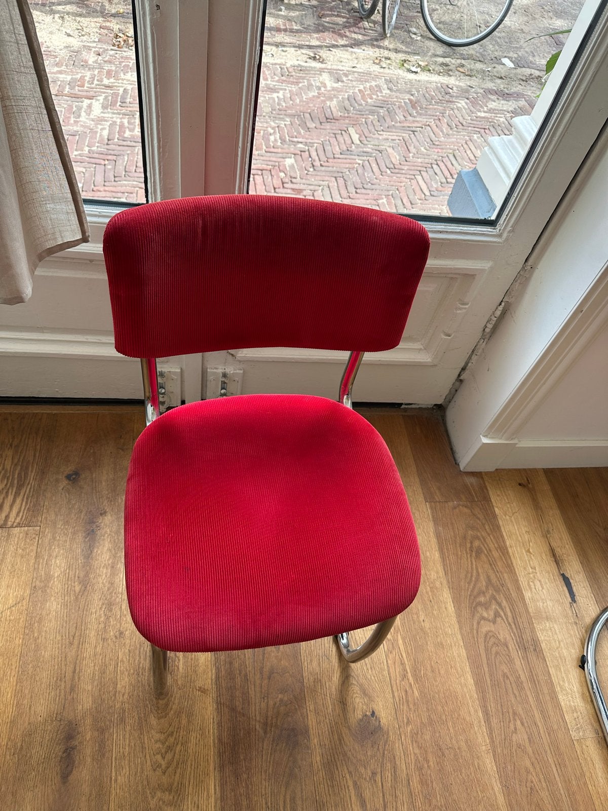 Set van 2 rode stoelen - Dutch Originals 1001, Ophalen, Twee, Zo goed als nieuw, Metaal