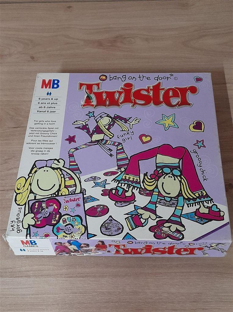 Twister - bang on the door - s5328
