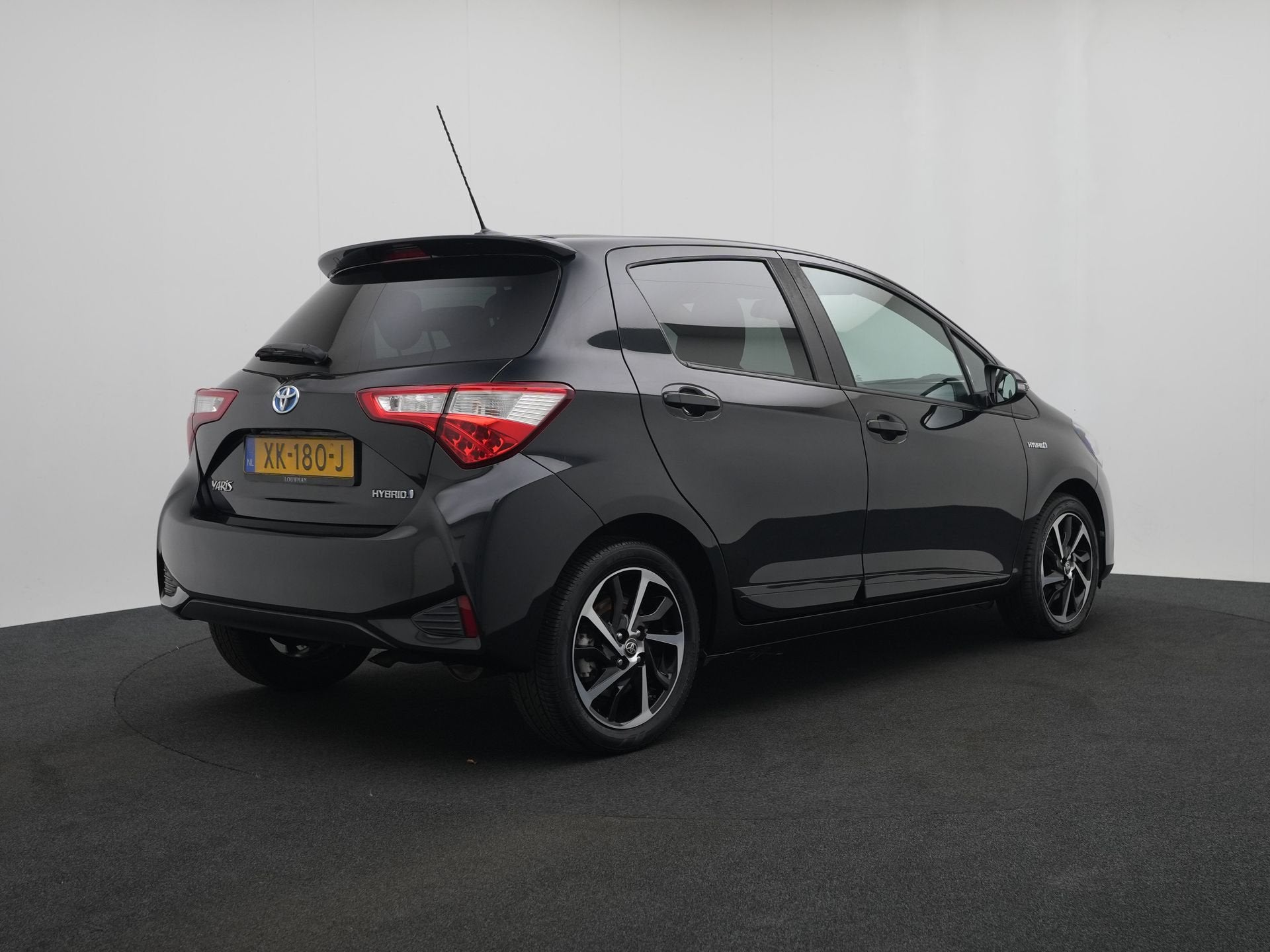 Toyota Yaris Executive | Dealer Onderhouden | Panorama dak|, Auto's, Gebruikt, 4 cilinders, Bedrijf, Yaris