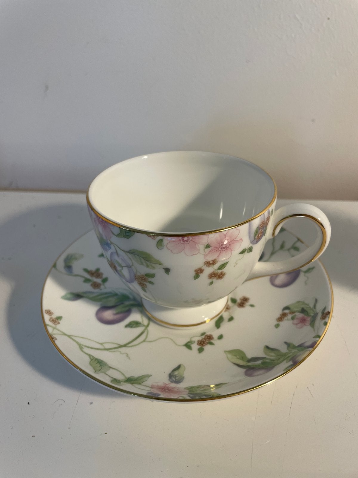 Wedgwood Sweet Plum Kop en Schotel, Ophalen of Verzenden