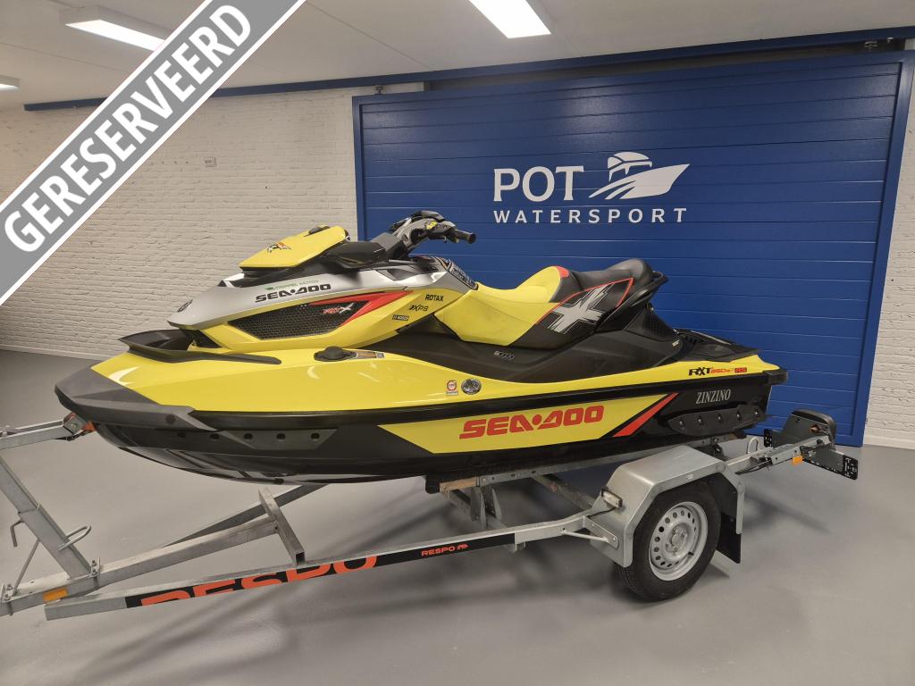 Sea-Doo RXT 260 aS RS (2015) 110 vaaruren + Respo trailer, Watersport en Boten, Niet ingevuld, Niet ingevuld, Zo goed als nieuw