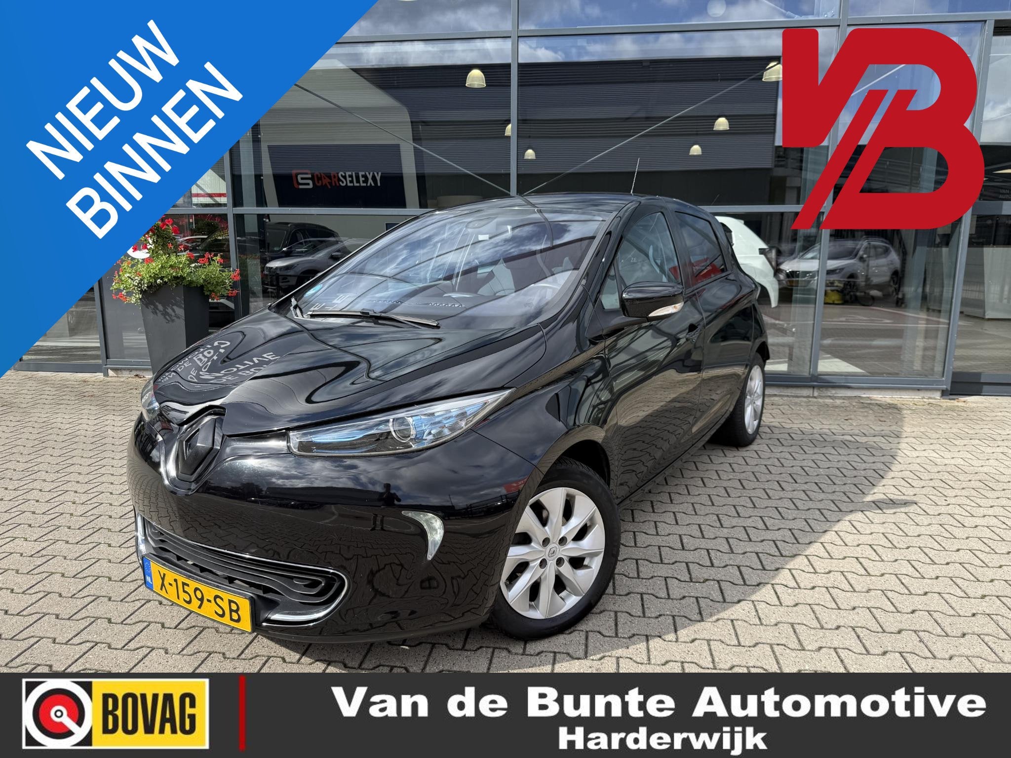 Renault ZOE Q210 Life Quickcharge 22 kWh *Cruise Control*, Auto's, Stof, 22 kWh, Zwart, ZOE