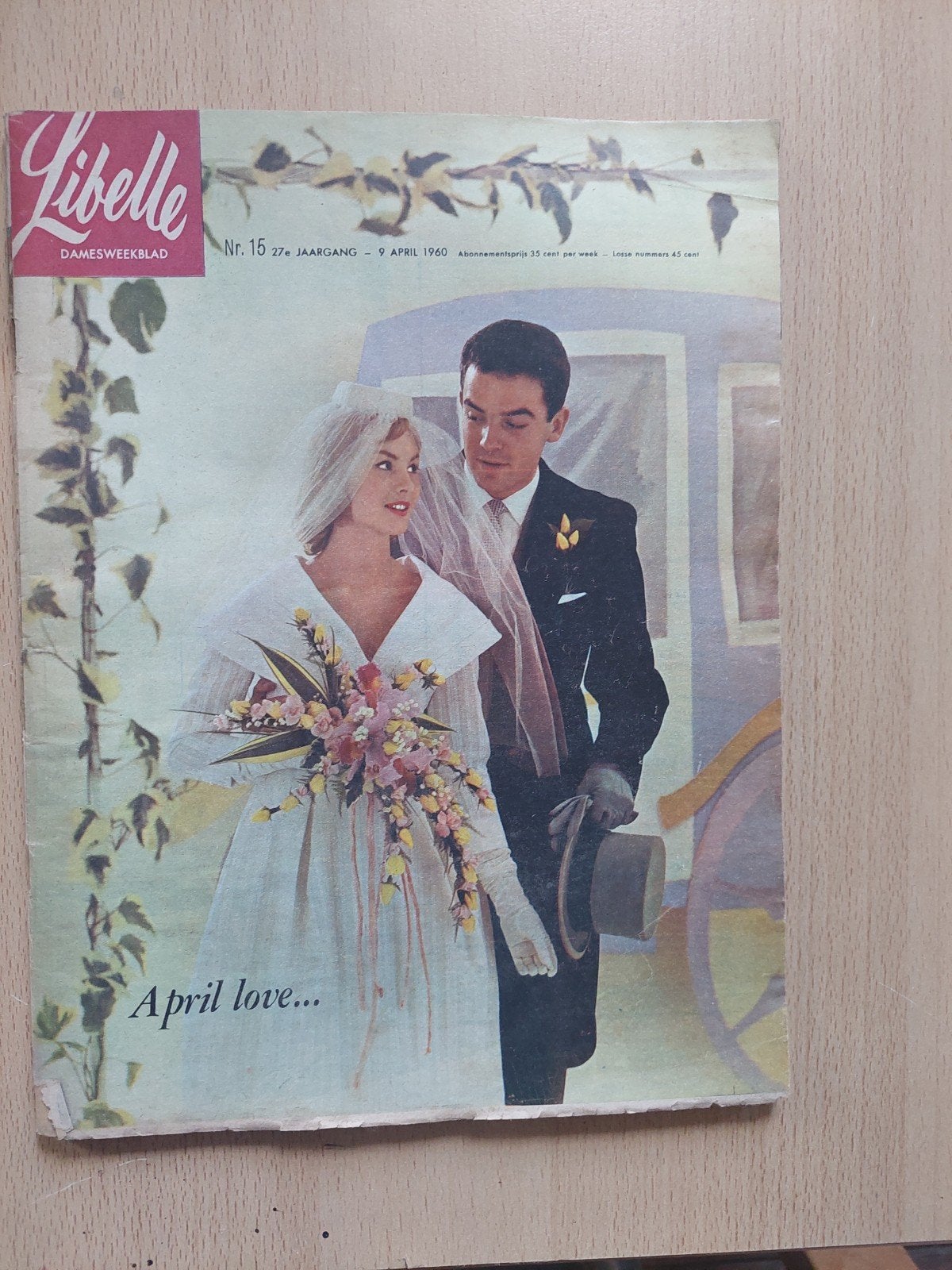 Libelle Damesweekblad - 9 April 1960 - April love..., Ophalen of Verzenden, Gelezen, Damesbladen
