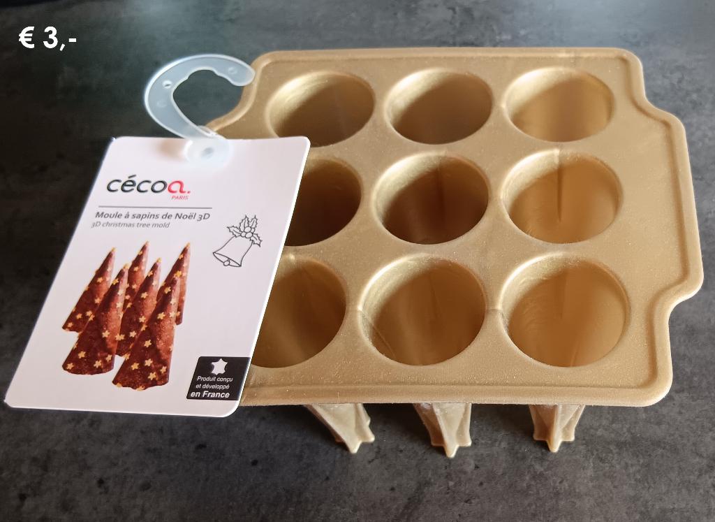 Heel veel bakspullen voor taart en decoratie, Ophalen of Verzenden, Zo goed als nieuw, Taarten, Overige typen