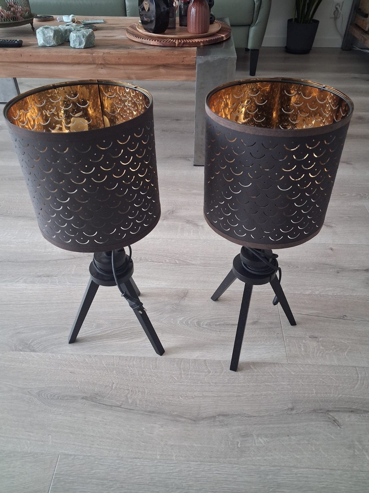 2x IKEA Tafellampen met Houten Poot en Bruin/Gouden Kap, Ophalen, Gebruikt, Met kap, IKEA