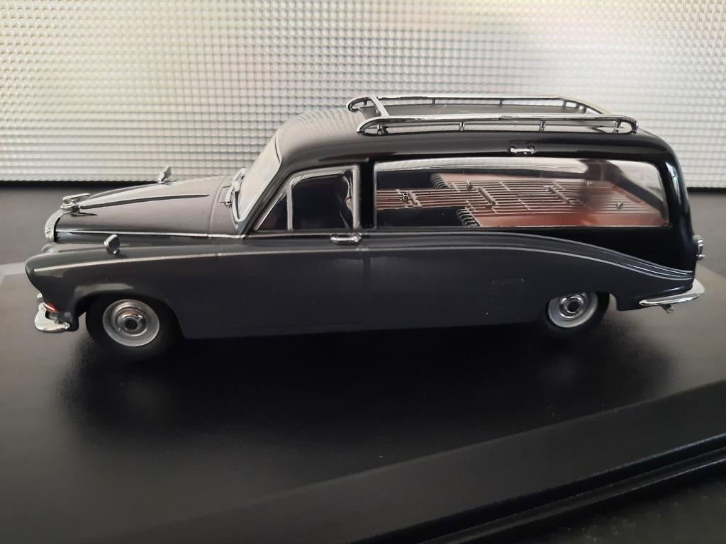 Begrafenisauto Daimler DS420 Hearse Schaal 1:43, Hobby en Vrije tijd, Modelauto's | 1:43, Overige merken, Oxford, Auto, Ophalen of Verzenden