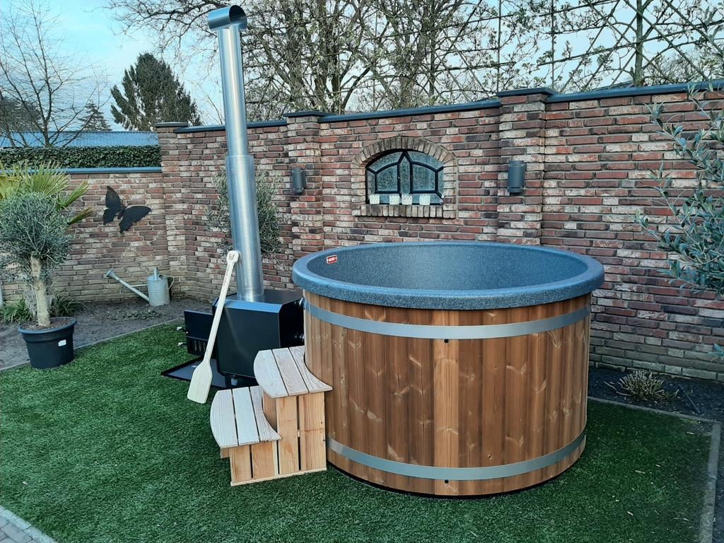 Hottub huren voor 5-10 personen - Weekend/Week verhuur, Ophalen of Verzenden