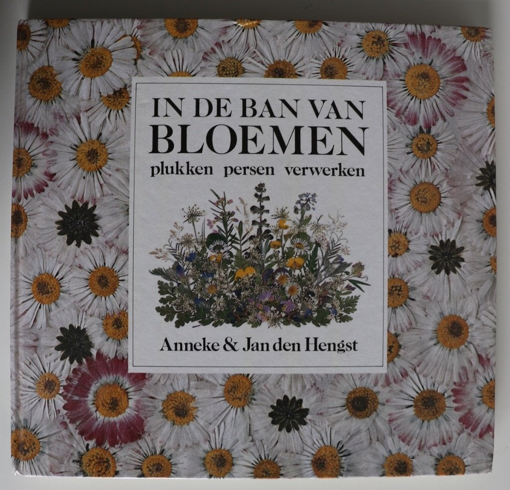 In de ban van bloemen (drogen). Plukken, persen, verwerken, Ophalen of Verzenden, Zo goed als nieuw