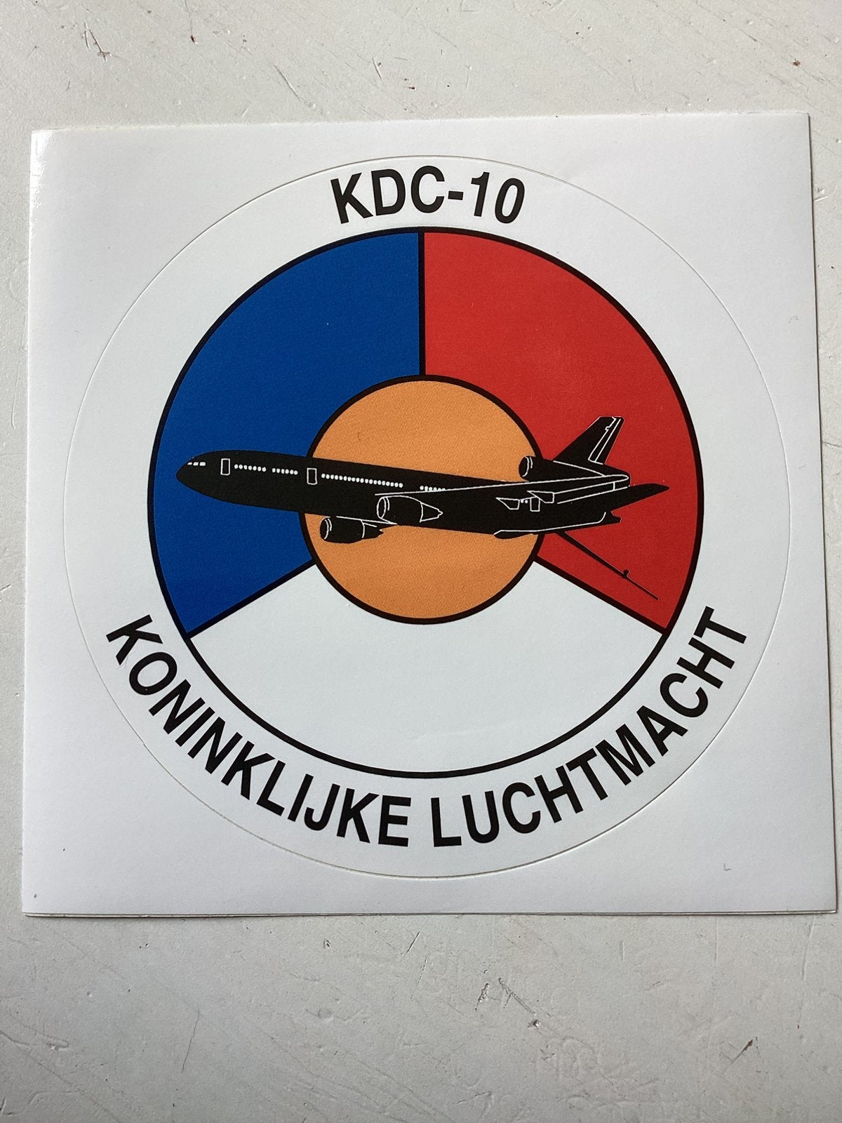 Sticker Koninklijke Luchtmacht KDC-10, Verzamelen, Militaria | Algemeen, Verzenden, Luchtmacht, Nederland, Overige typen