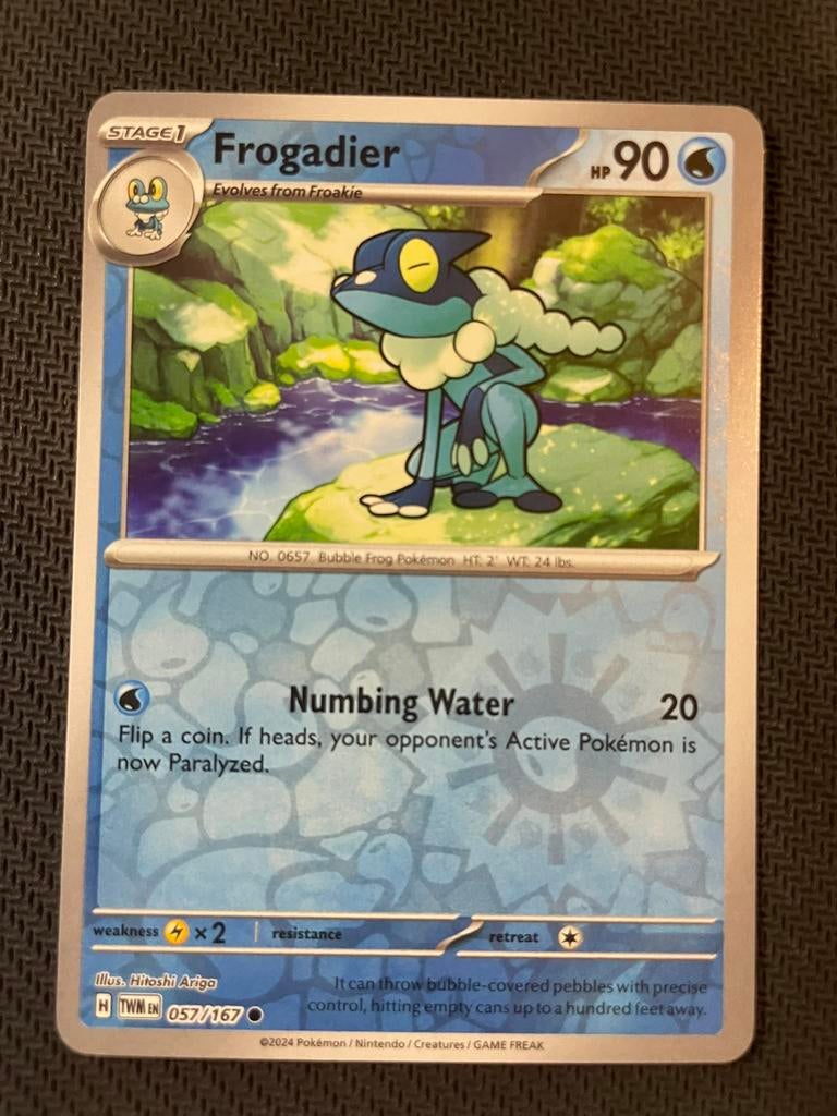 Frogadier 057/167 Reverse Holo Twilight Masquerade Packfresh, Ophalen of Verzenden, Zo goed als nieuw
