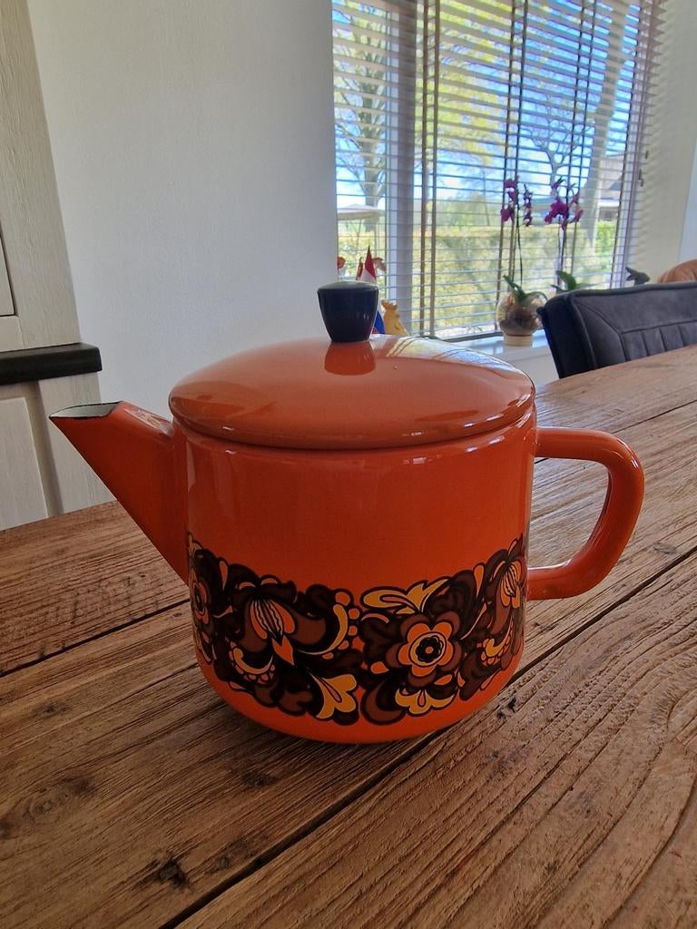 Vintage oranje emaille thee koffie pot, Antiek en Kunst, Ophalen