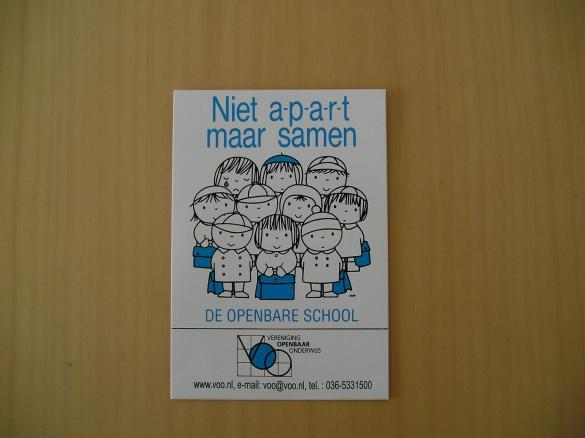 DICK BRUNA sticker - "Niet apart maar samen", Ophalen of Verzenden, Zo goed als nieuw, Bedrijf of Vereniging