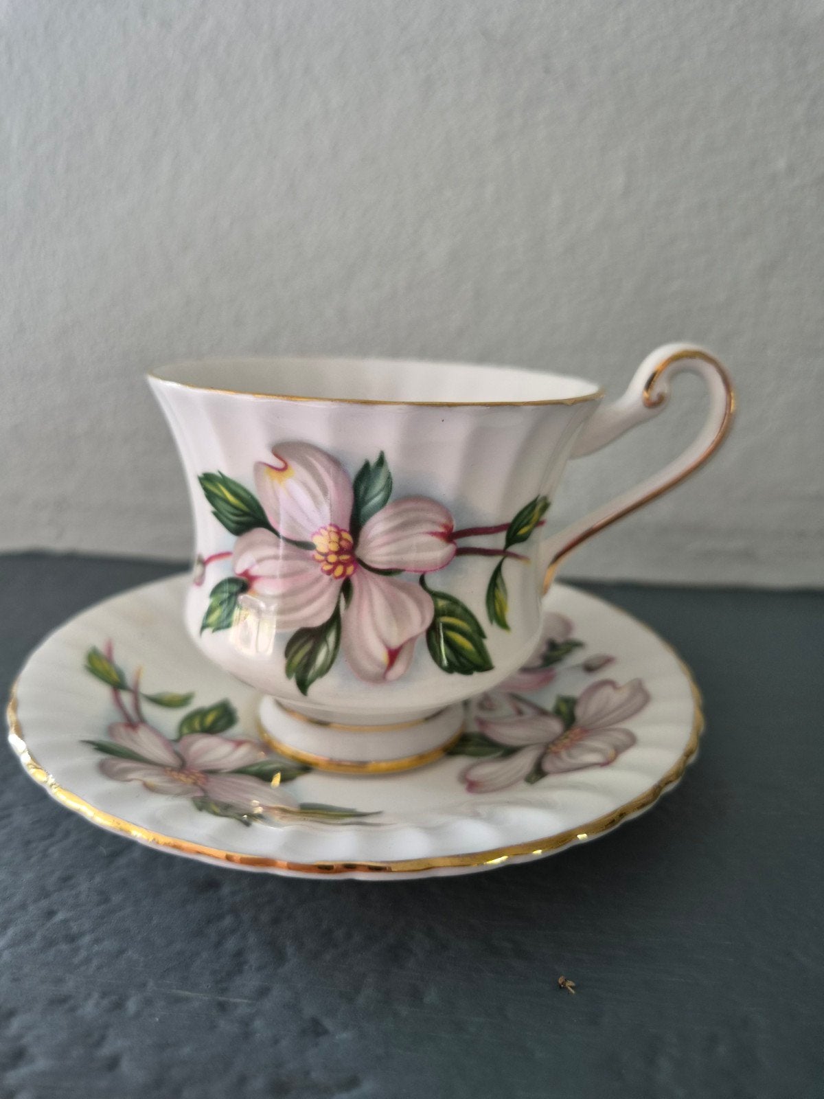 Paragon The Queen's China The Dogwood kop en schotel, Ophalen of Verzenden