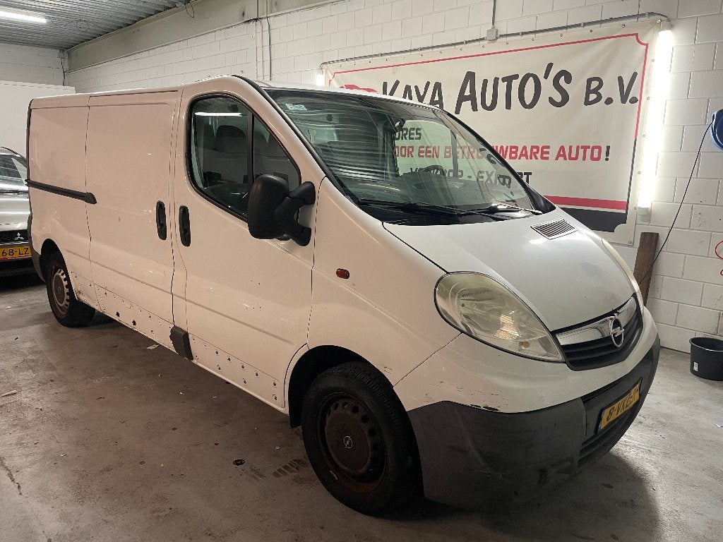 Opel Vivaro 2.0 Cdti  L2h1 2011, Auto's, Voorwielaandrijving, 1995 cc, Schuifdeur, Wit