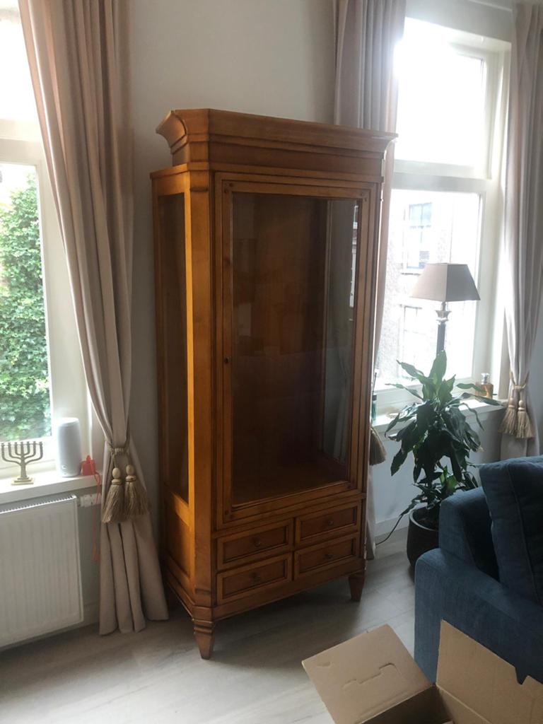 Vitrinekast, Glas, Zo goed als nieuw, 150 tot 200 cm, 25 tot 50 cm