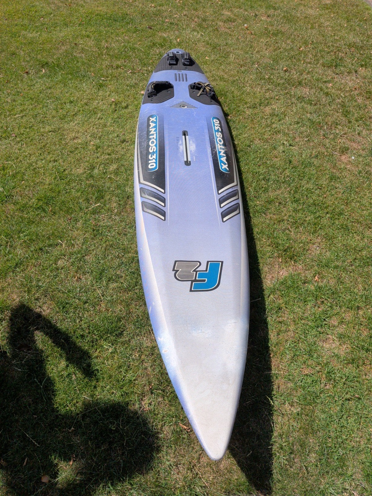Gratis F2 Xantos 310 Windsurfplank - Gebruikt, Watersport en Boten, Windsurfen, Ophalen