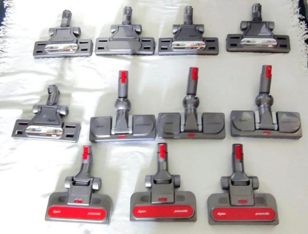 Te koop reserveonderdelen voor diverse dure Dyson stofzuiger, Witgoed en Apparatuur, Stofzuigers, Ophalen, Zo goed als nieuw
