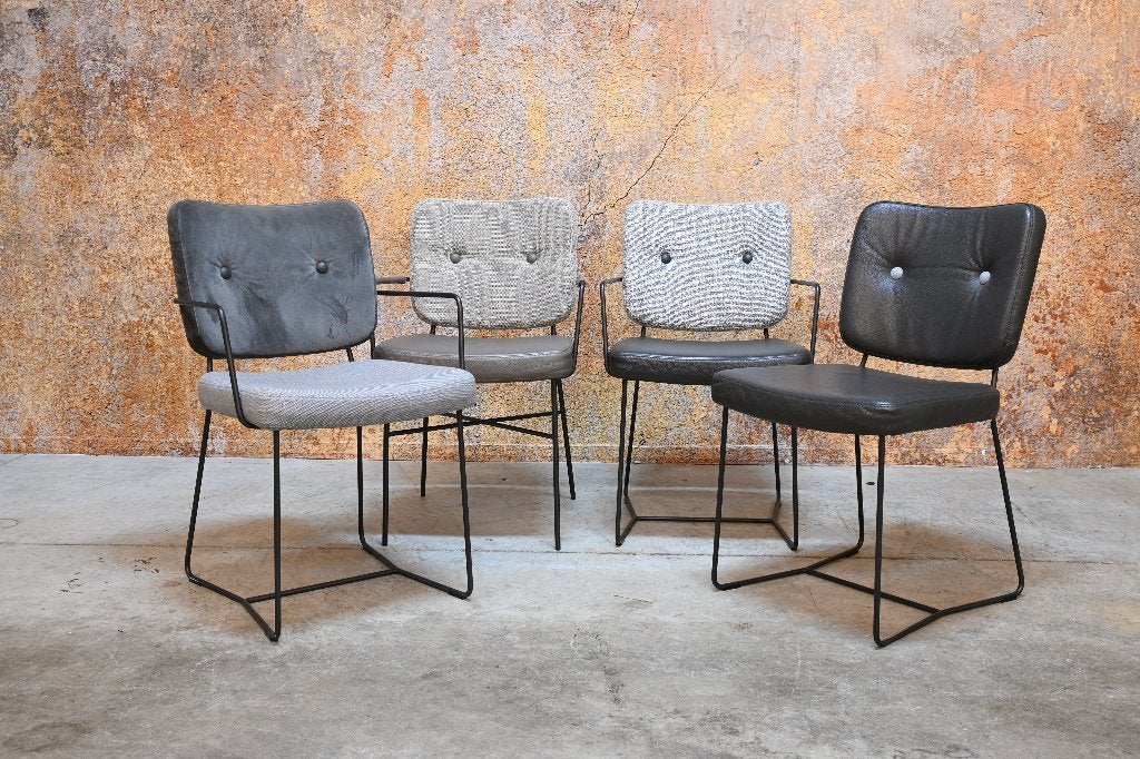 ZGANieuw 4 Bert Plantagie Kiko design eetkamer stoelen, Huis en Inrichting, Overige kleuren, Leer, Ophalen of Verzenden, Zo goed als nieuw