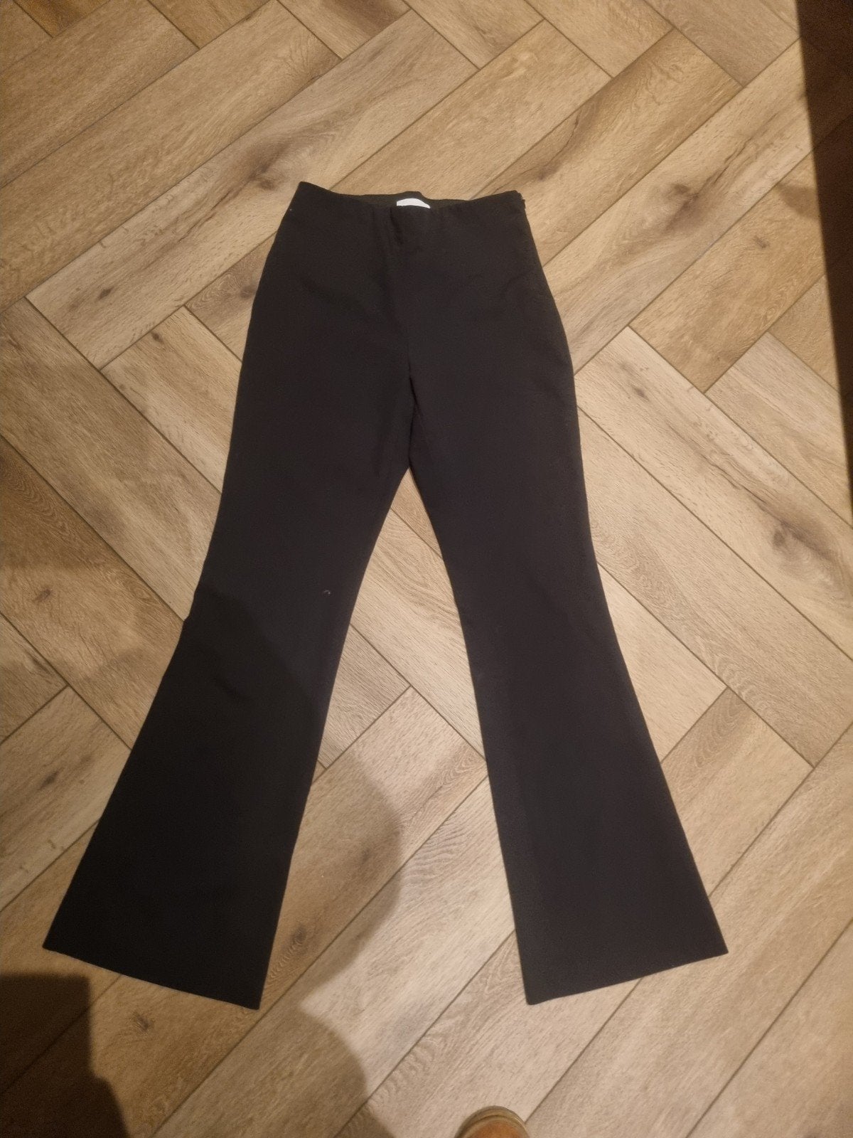Zwarte flared broek maat 36, Zwart, Ophalen of Verzenden, Zo goed als nieuw, Maat 36 (S)