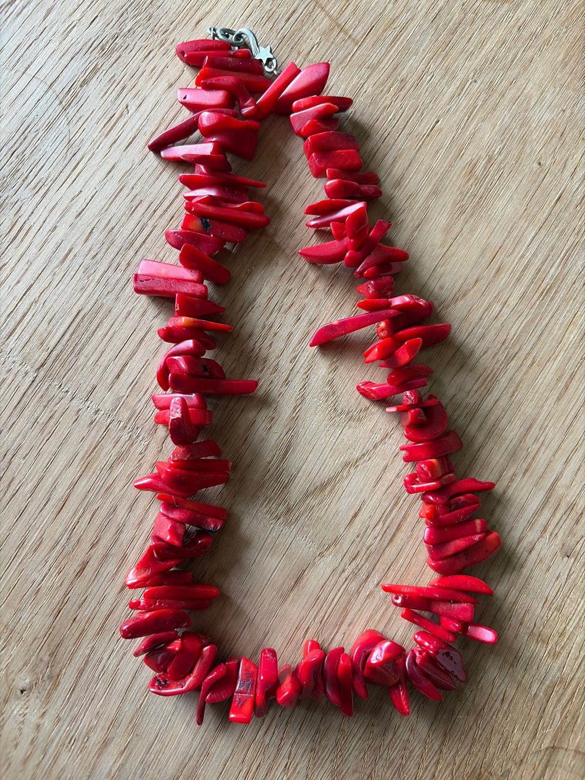 Prachtige Rode Koraal Ketting - Uniek en Stijlvol, Ophalen of Verzenden, Zo goed als nieuw, Rood, Overige materialen