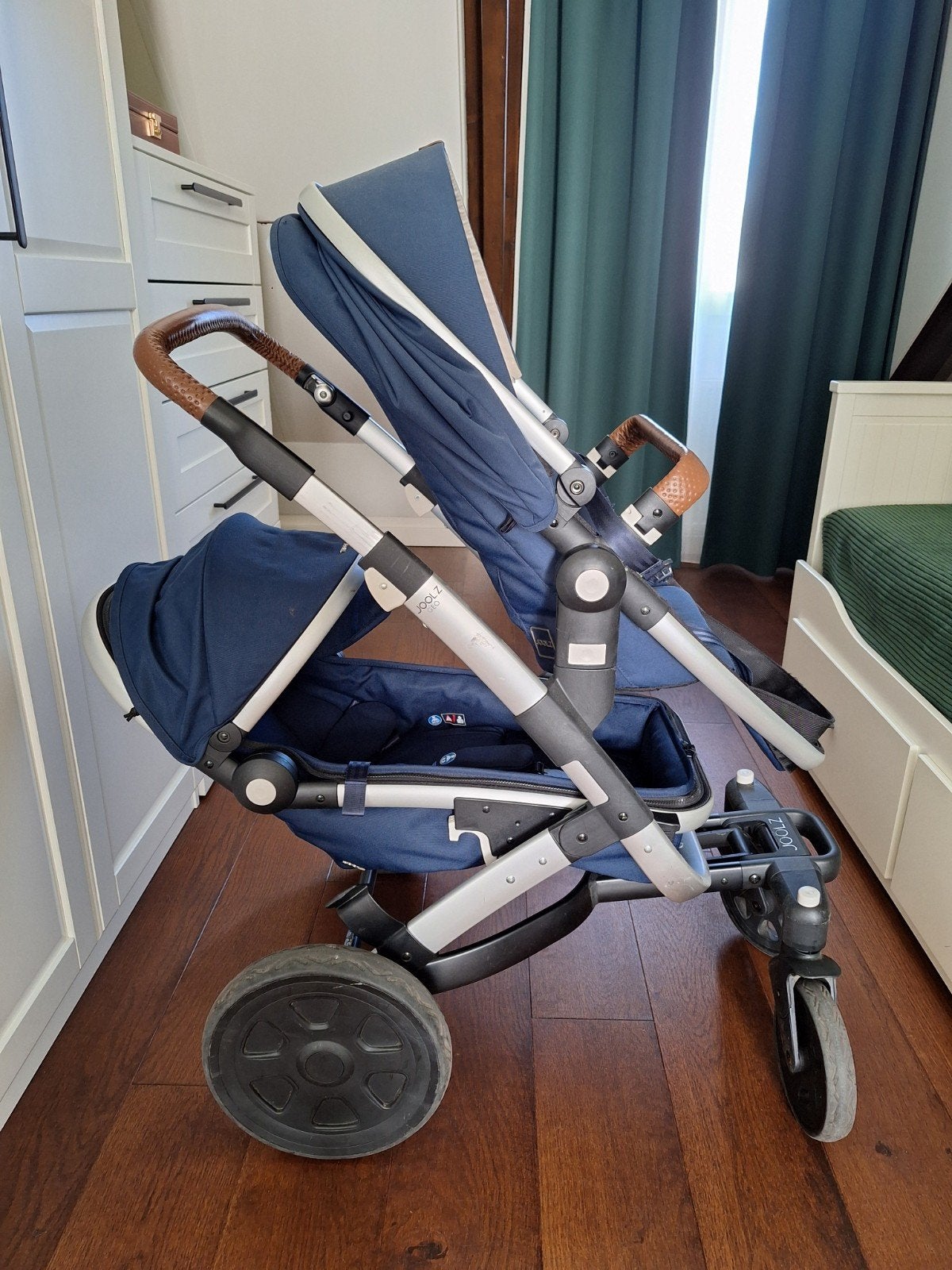 Foto 9 van Joolz Geo 2 Marine blauw met uitbreidingsset voor 2de kindje