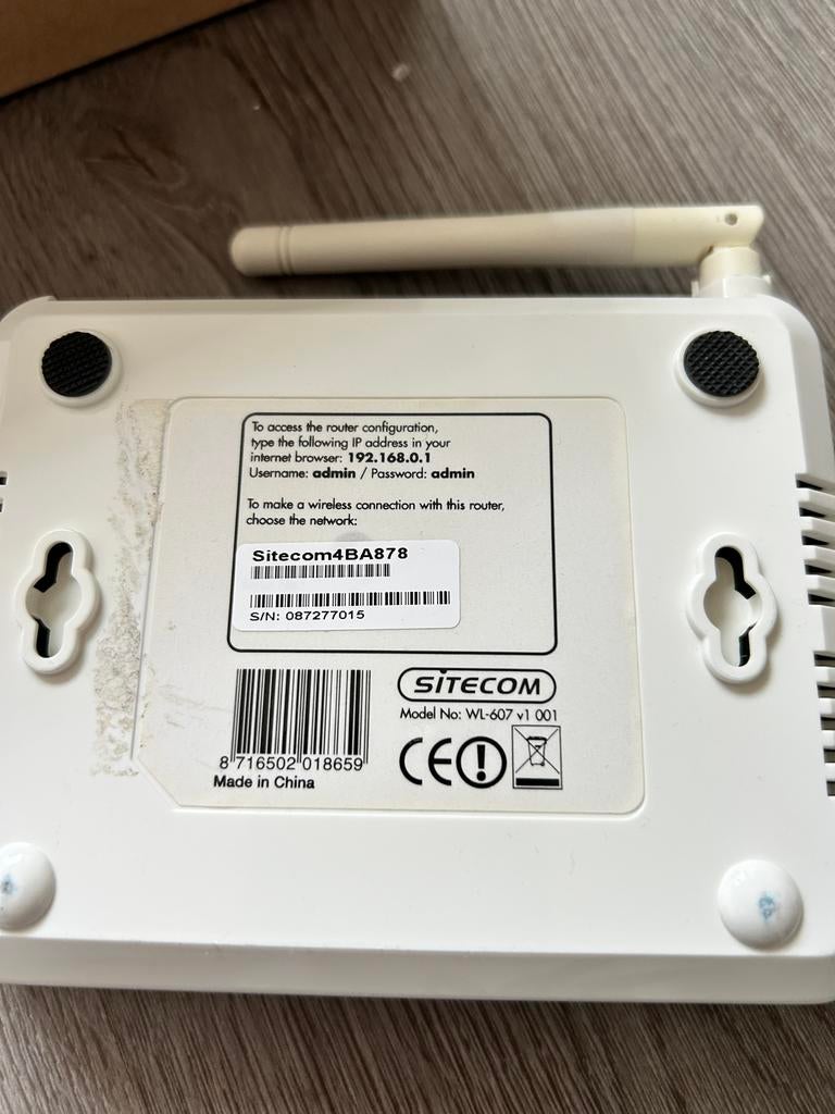 Sitecom Wireless Router 54g (WL-607 v1 001) met accessoires, Ophalen of Verzenden, Zo goed als nieuw