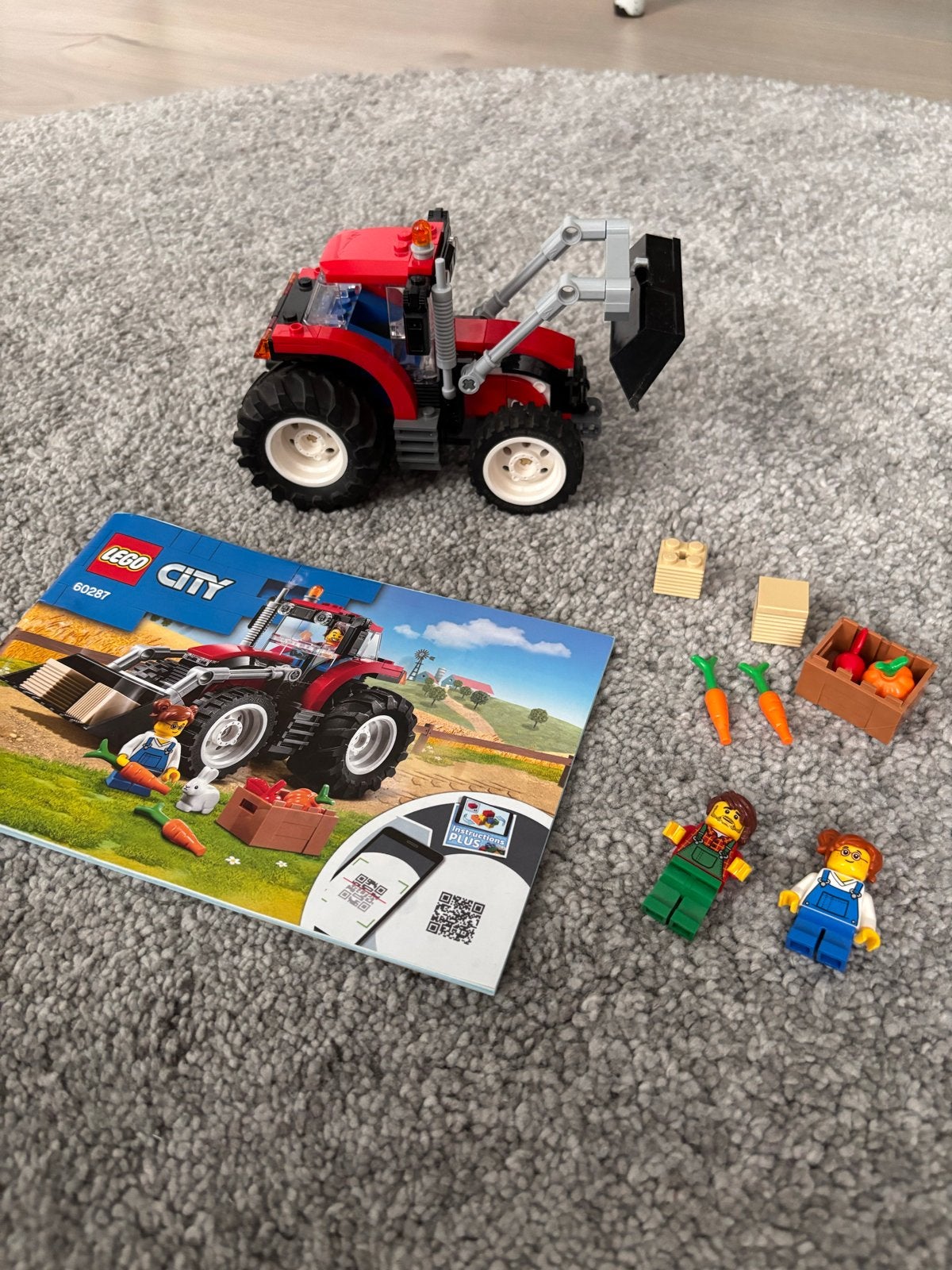LEGO City Tractor (60287) met figuren en accessoires, Lego, Ophalen of Verzenden, Compleet, Complete set