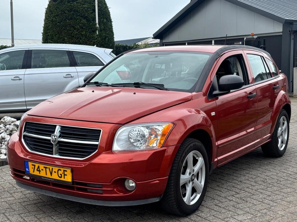 Dodge Caliber 1.8 SXT Benzine Trekhaak 2007 Hoogzitter, Auto's, Gebruikt, 1295 kg, 150 pk, Handgeschakeld