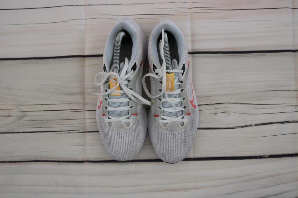 Nike Pegasus 40, Nike Air, Ophalen of Verzenden, Gedragen, Wit