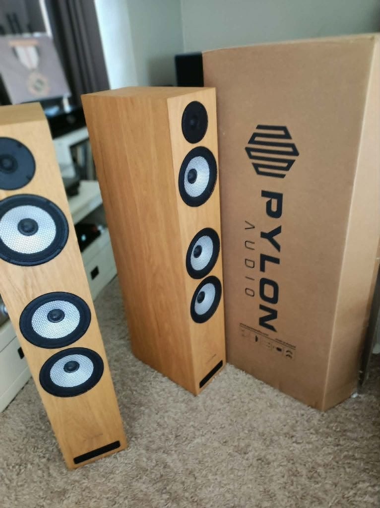 PYLON RUBY 30 Echte high-end luidsprekers...