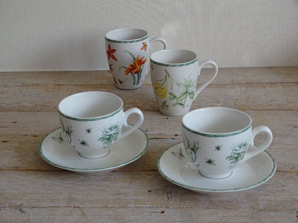 Servies, Janneke Brinkman Maanden, zo goed als nieuw