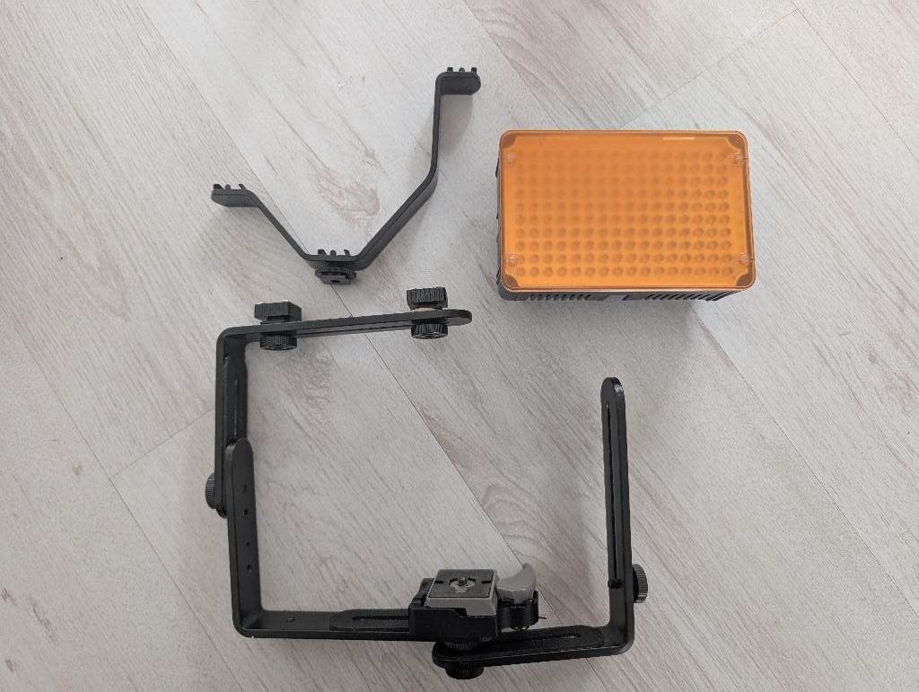 Camera rig + Aputure LED videolamp – content creator set, Ophalen, Gebruikt