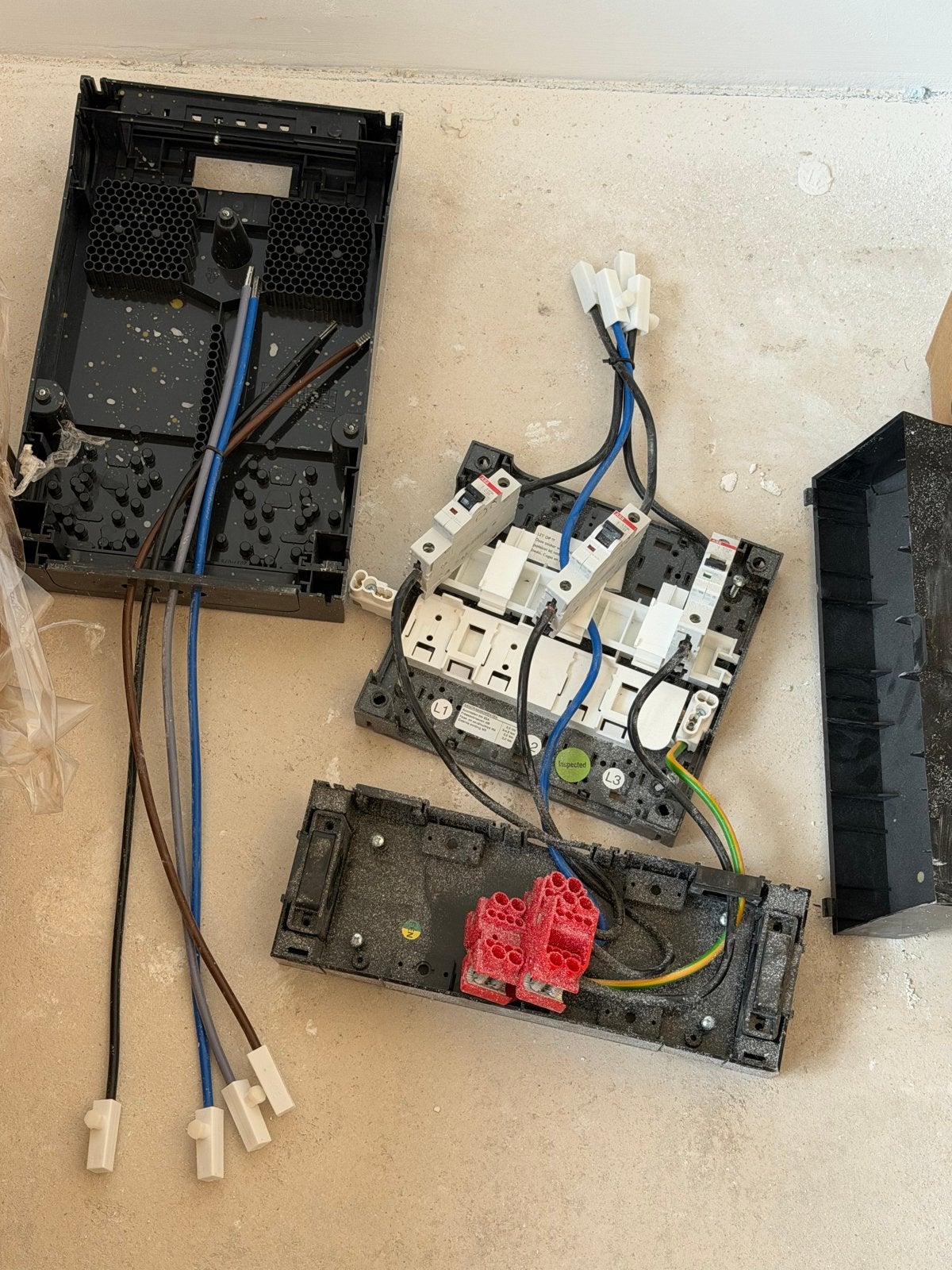 Restanten van elektrische installatie, Doe-het-zelf en Verbouw, Elektra en Kabels, Ophalen, Zo goed als nieuw, Overige typen