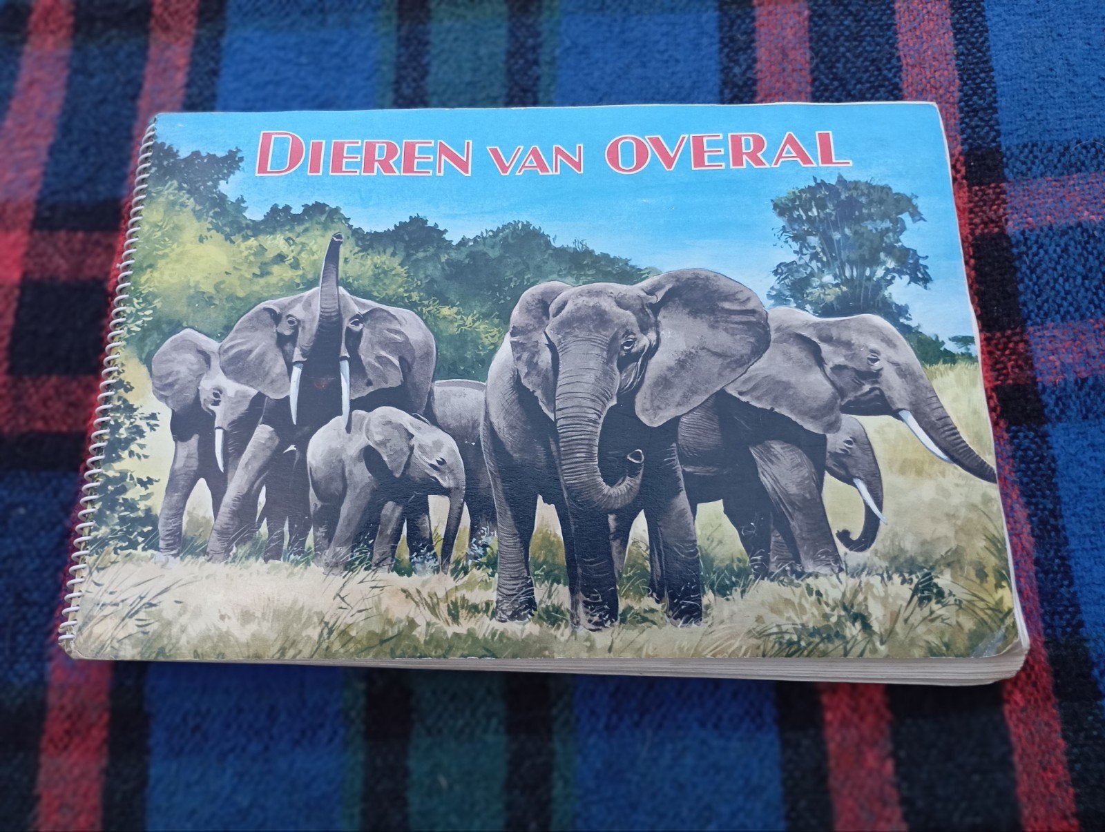 Vintage Dieren van Overal Full Speed Plaatjes boek, Ophalen of Verzenden, Zo goed als nieuw, Overige typen