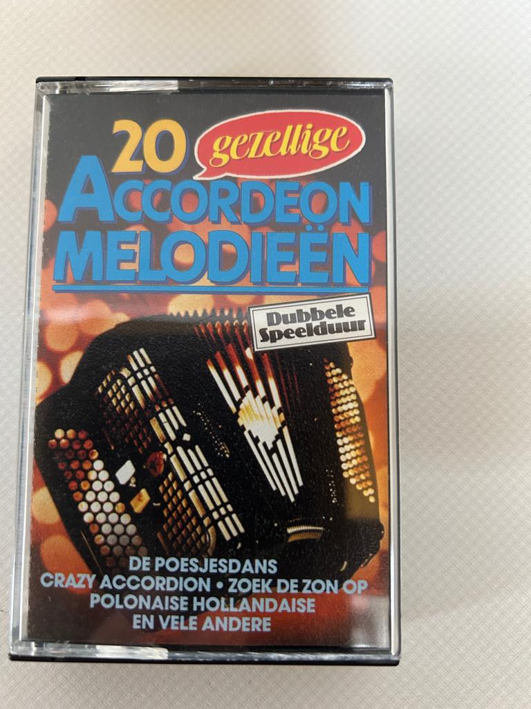 Cassettebandje 20 gezellige Accordeon Melodieën, Cd's en Dvd's, Cassettebandjes, Gebruikt, Klassiek, 1 bandje, Ophalen of Verzenden