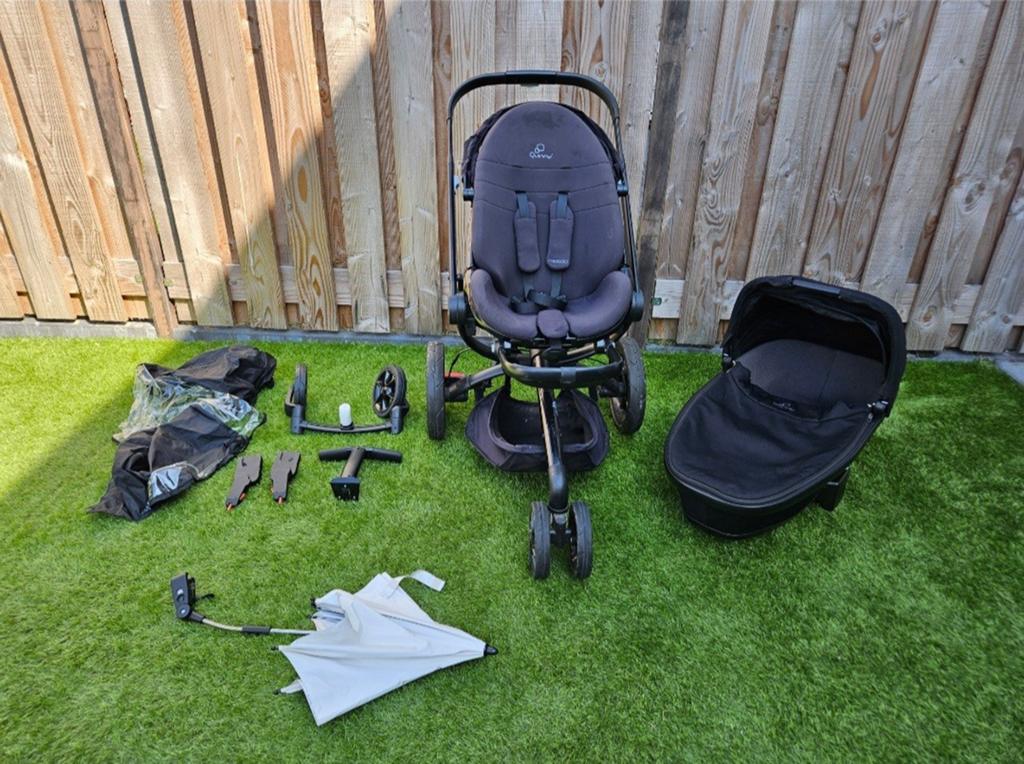 Quinny Combiwagen met reiswieg en accessoires, Kinderen en Baby's, Kinderwagens en Combinaties, Ophalen, Quinny, Zo goed als nieuw