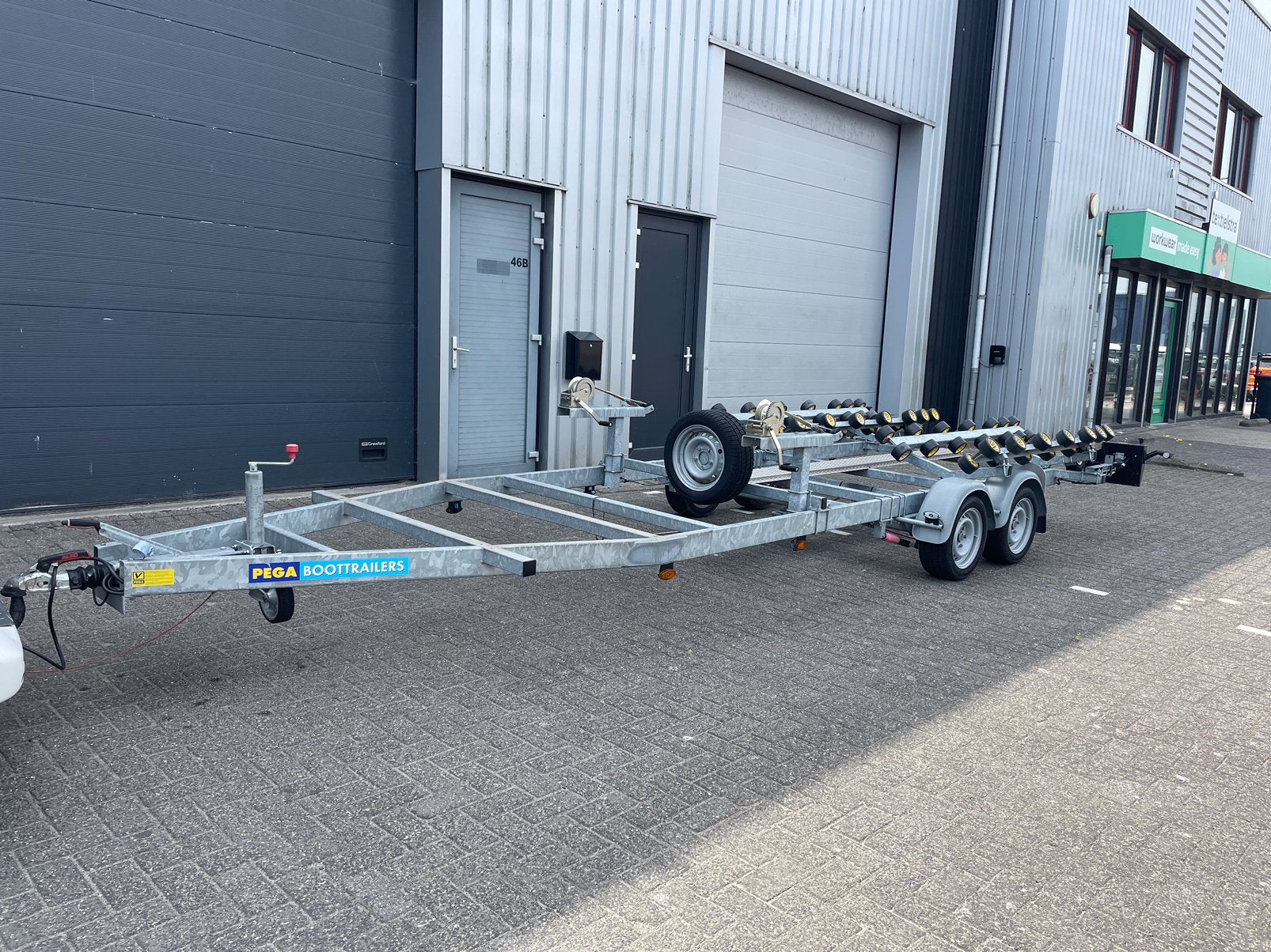Pega jetski trailer, Ophalen, Jetskitrailer, 1500 tot 3000 kg, 6 tot 9 meter