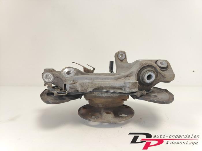 Fusee links-achter van een Mercedes C-Klasse, Gebruikt, -, Ophalen of Verzenden, -