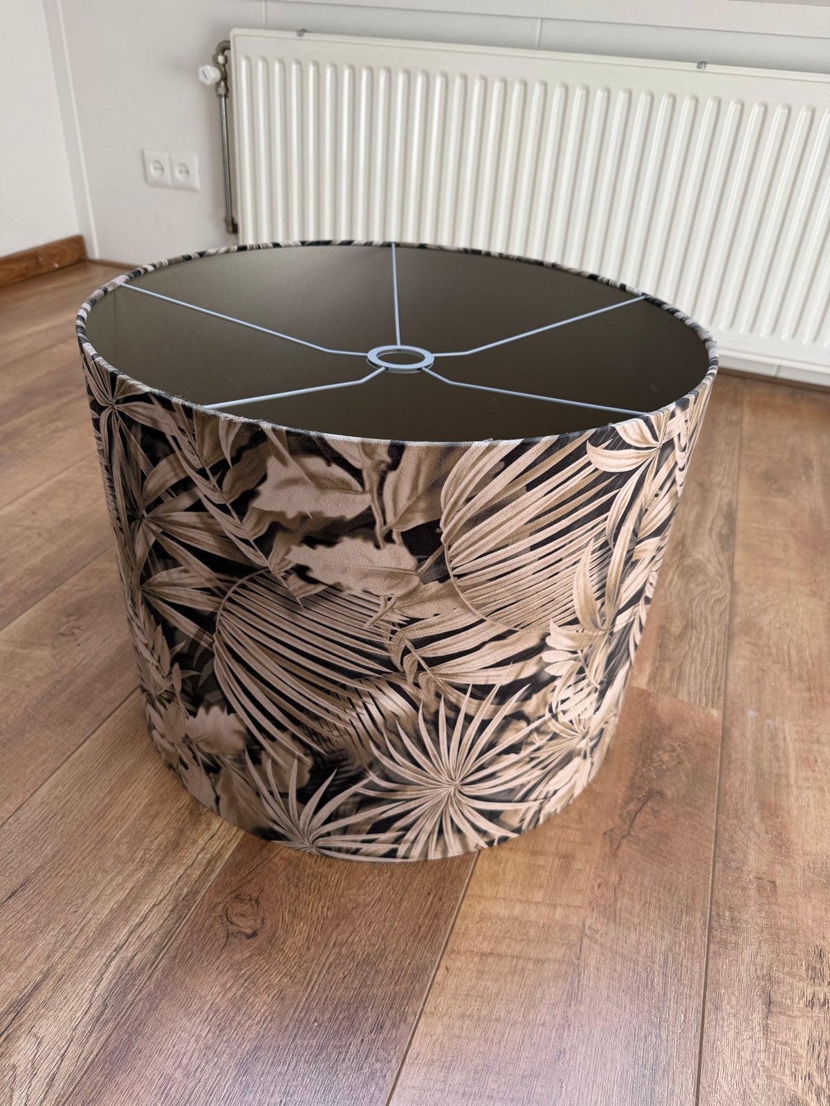 Lampenkap met tropisch bladmotief - 50x39 cm, Ophalen, Zo goed als nieuw, Zwart, Rond
