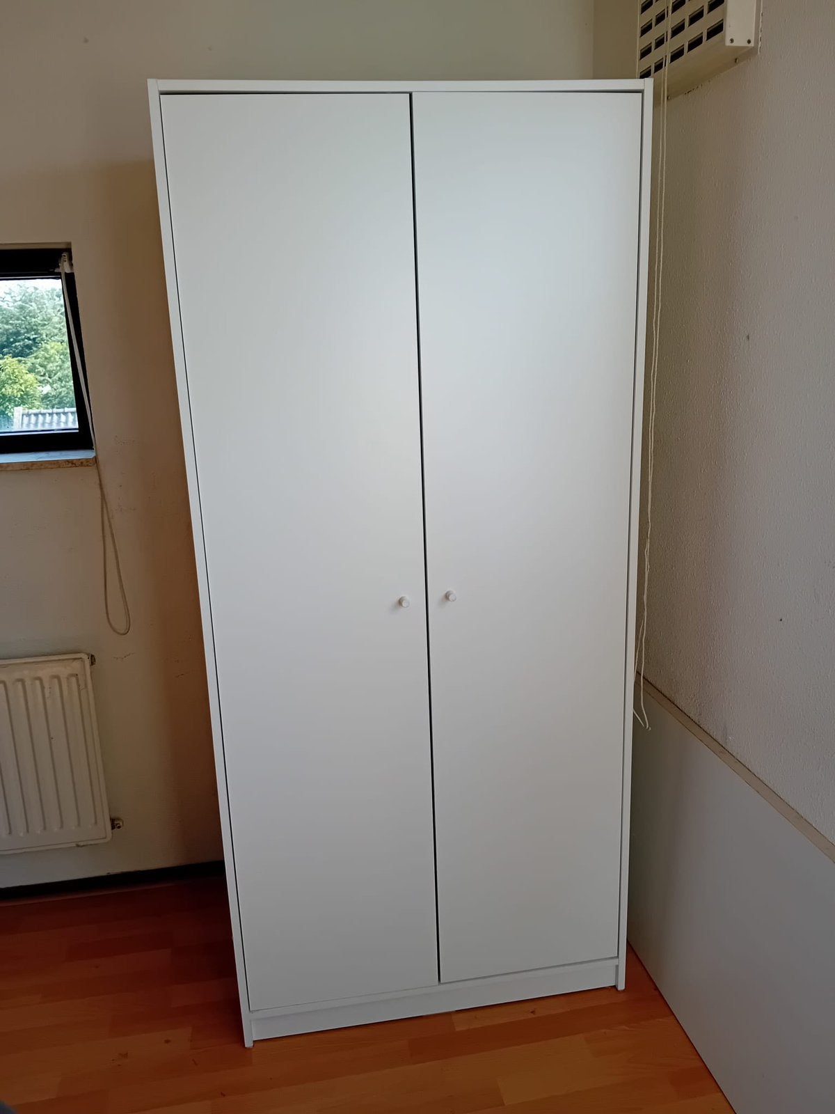 Gratis kledingkast, Ophalen, 50 tot 100 cm, Zo goed als nieuw, 150 tot 200 cm
