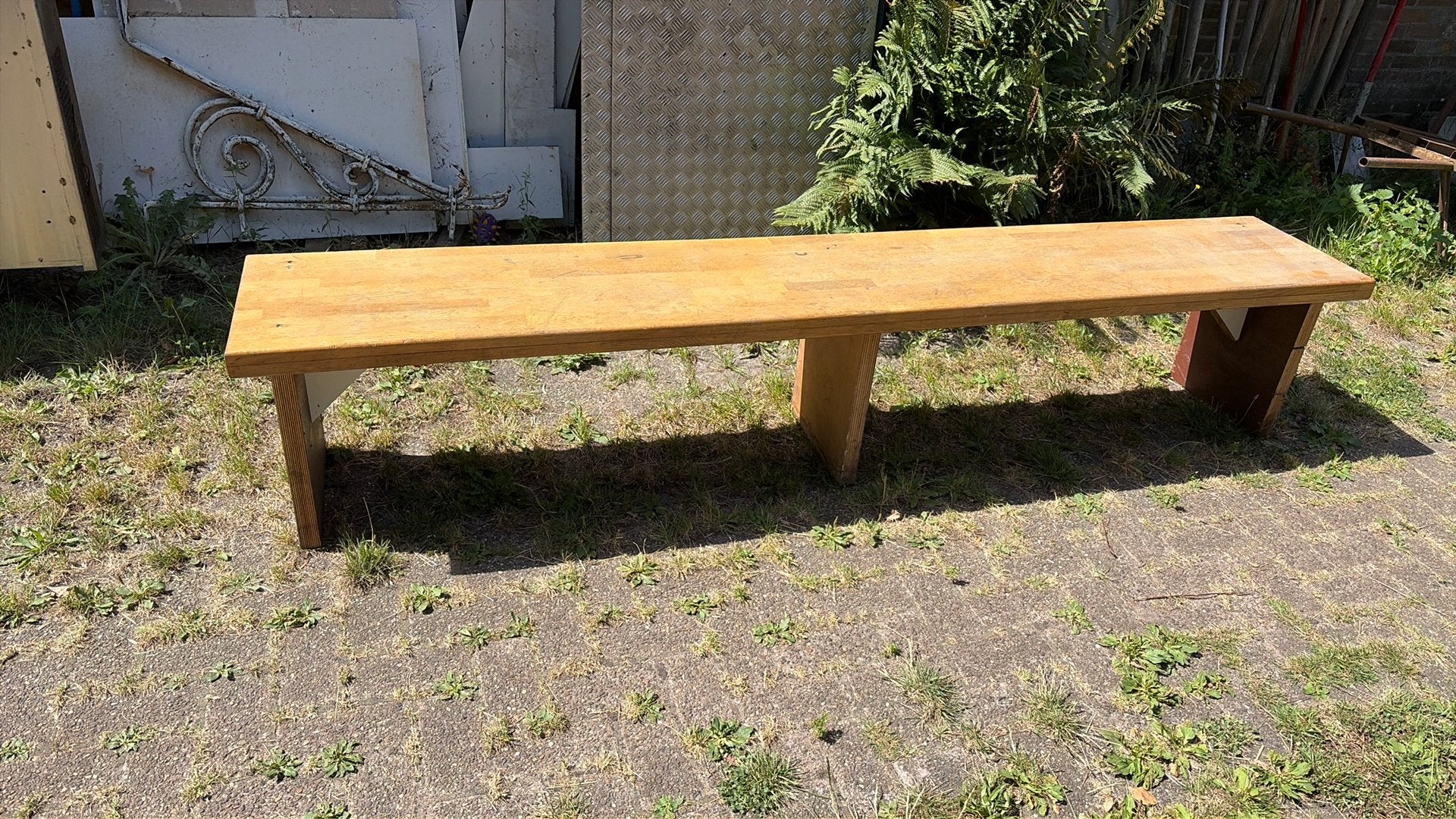 Bank uit een bouw keet, Ophalen, Gebruikt, Hout