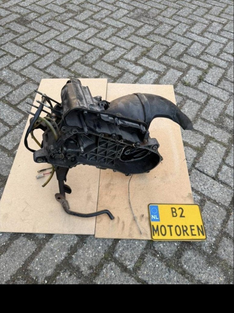 Piaggio 50cc kort carter 2takt met goeie krukas, Ophalen of Verzenden