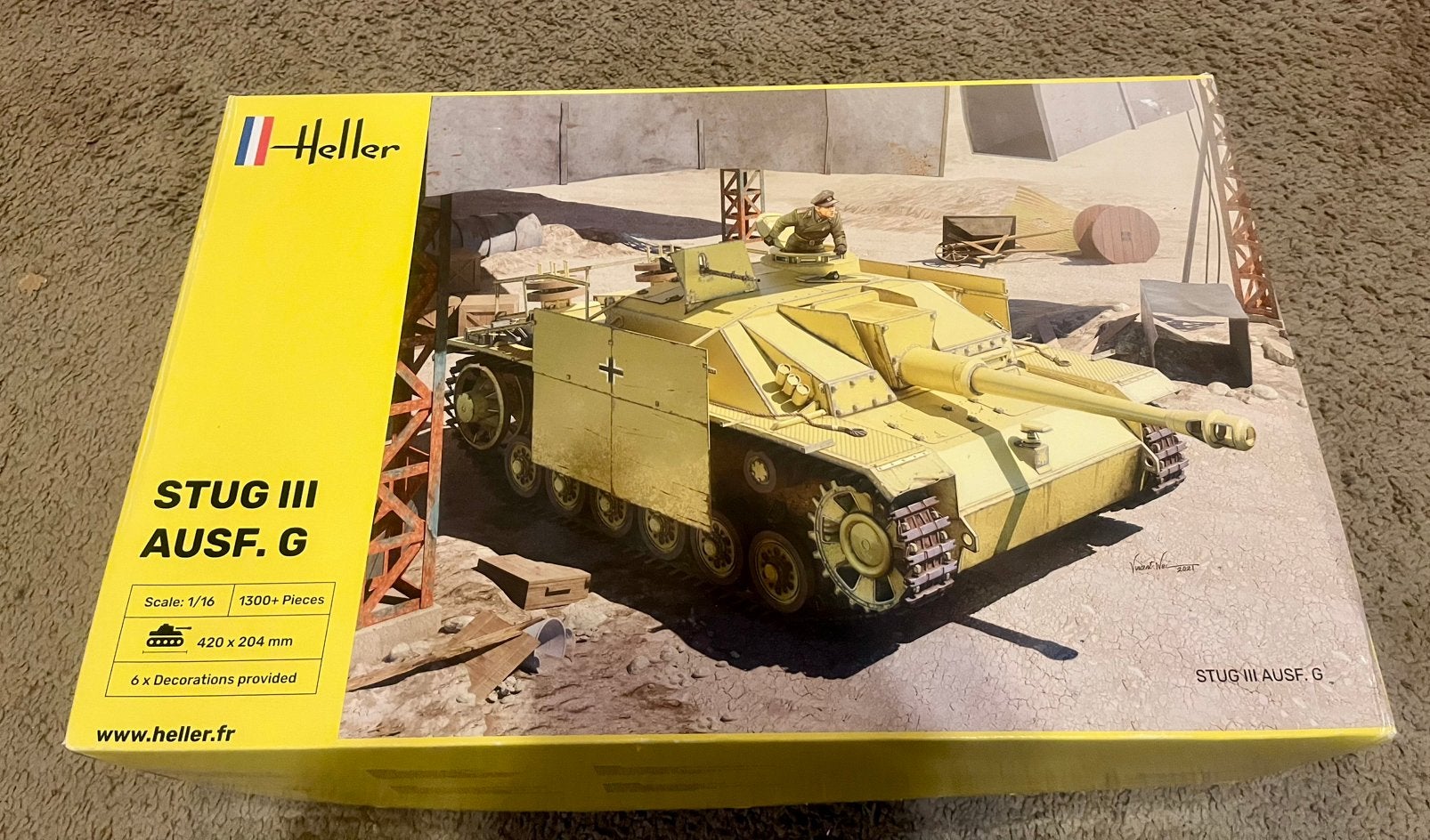 Heller StuG III Ausf. G 1:16 – Nieuw, compleet /1300+ onderd, Hobby en Vrije tijd, Modelbouw | Auto's en Voertuigen, Tank, Groter dan 1:32